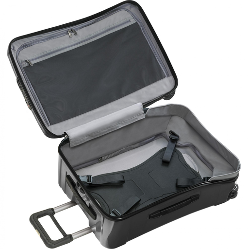 Briggs & Riley Torq 21" International Carry-On Spinner